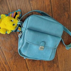 Vintage 60s blue travel luggage shoulder bag